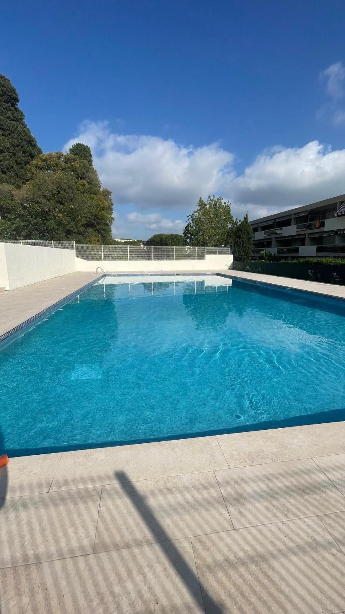 Joli Studio Vue Mer, Piscine, Tennis, Parking Antibes Luaran gambar